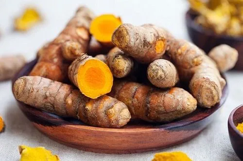 Cơ quan Quản lý Dược phẩm Australia (TGA): Nguy cơ tổn thương gan liên quan đến nghệ và curcumin